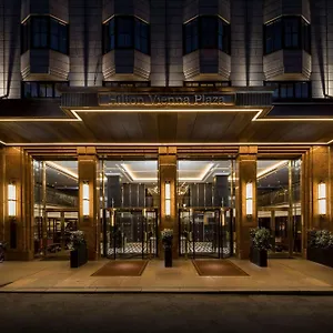 Hotel Hilton Plaza, Vídeň