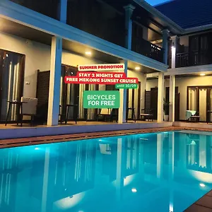 meunna-boutique-hotel.hotelsluangprabang.com/