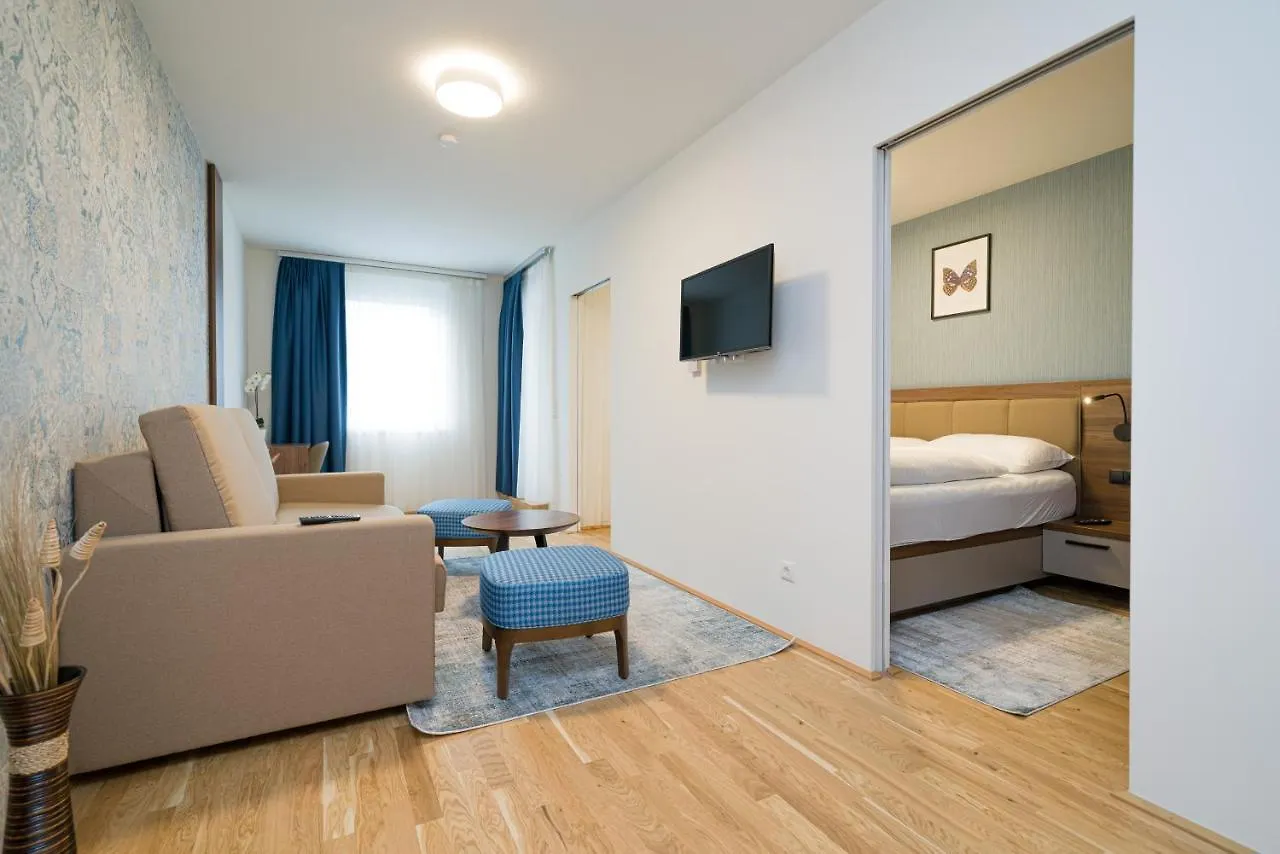 Myapartments فيينا 5*,  النمسا