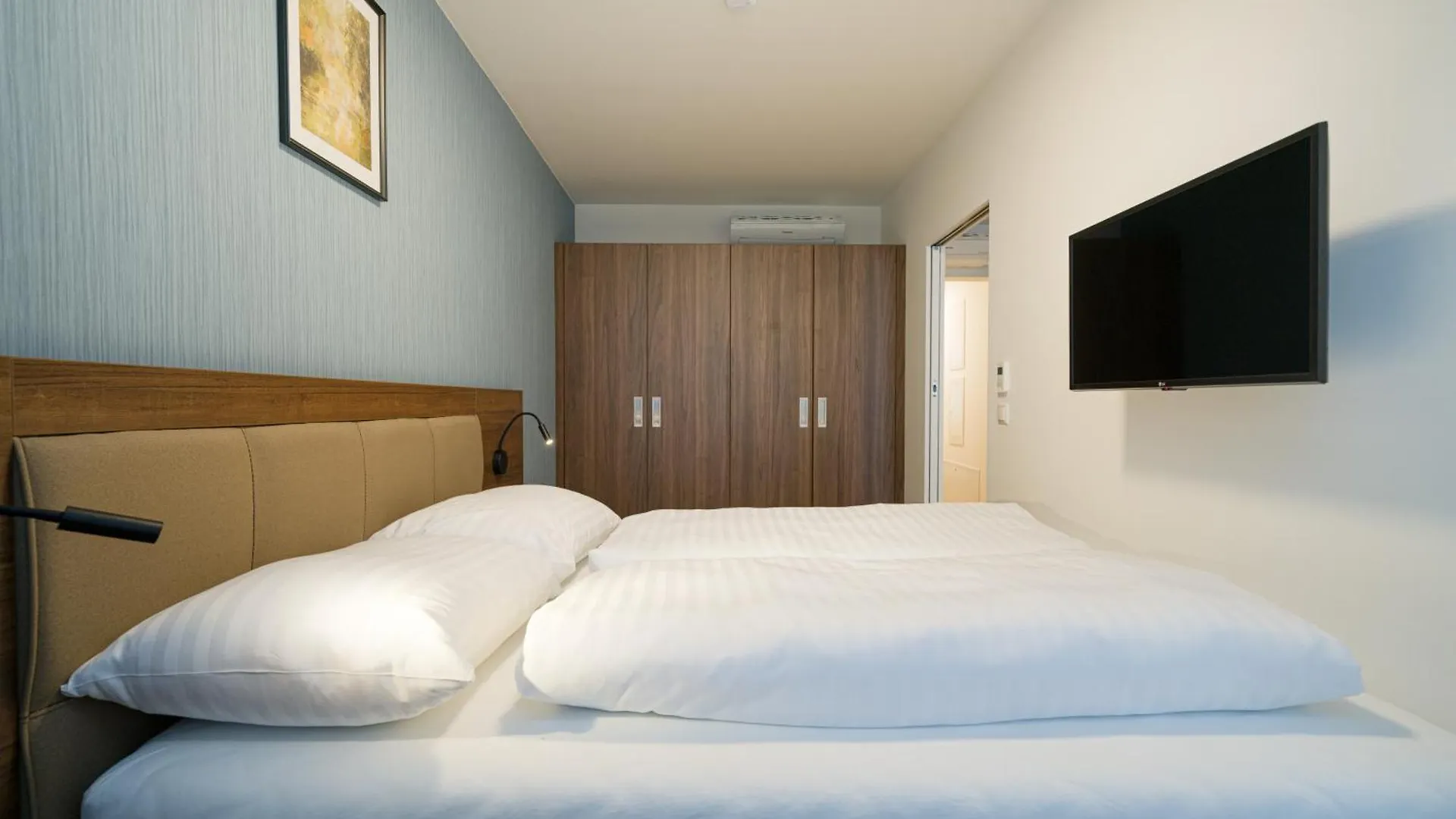 Myapartments فيينا 5*,  النمسا