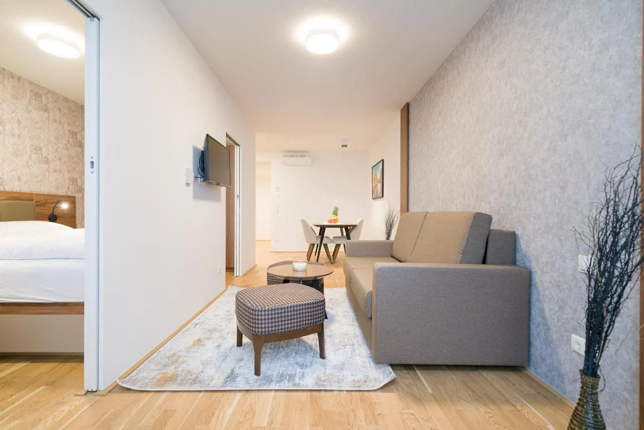 Myapartments Vienna 5*,