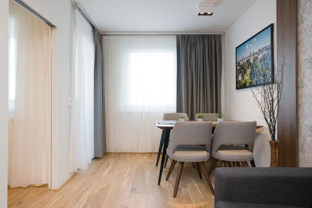 Myapartments Vienna 5*,