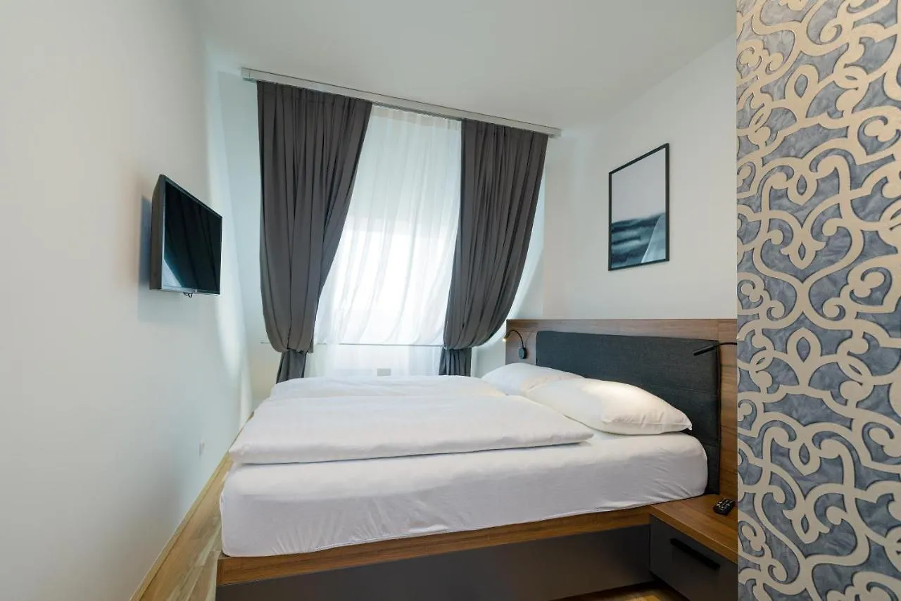 Myapartments Вена Апарт-отель